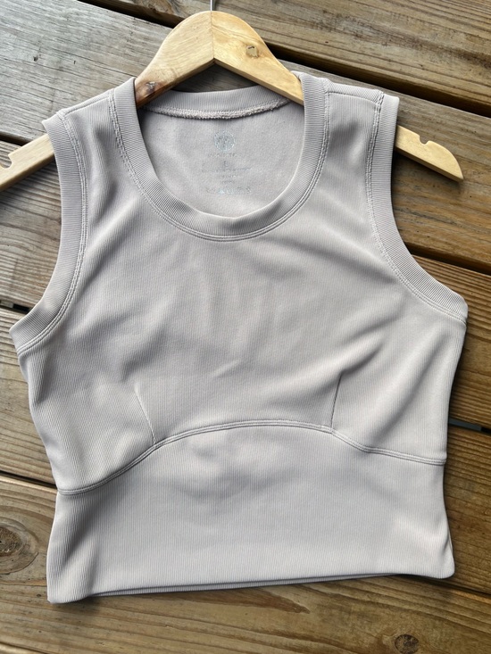 Move Theology Tops - Move Theology Large Sleeveless Ribbed Crop Tank Top